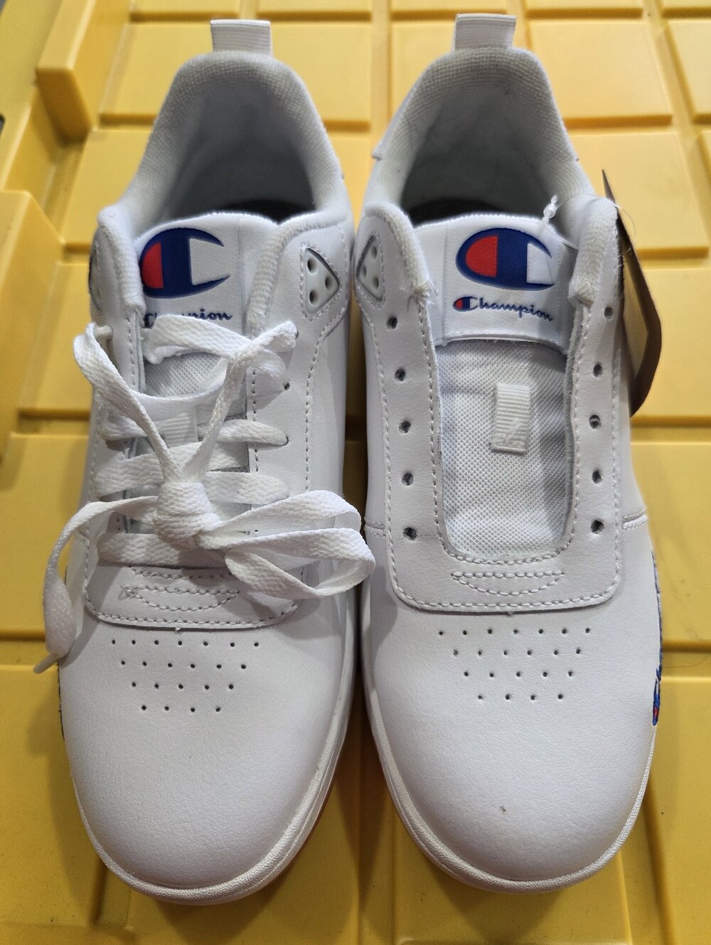Champion Sneakers Youth Size 7 White Leather Super Court Low -Kids Boys